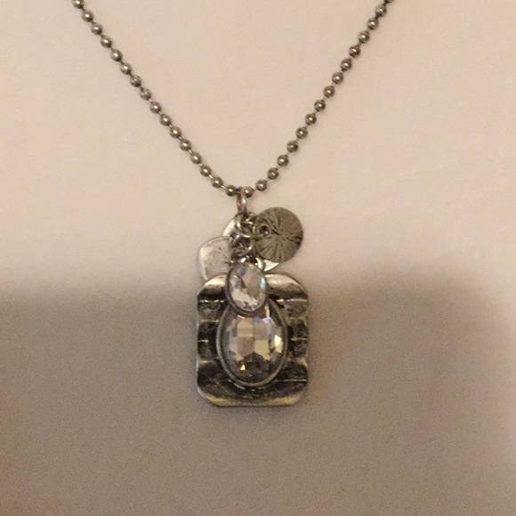 2 Piece Necklace Set! - Picture 4 of 4